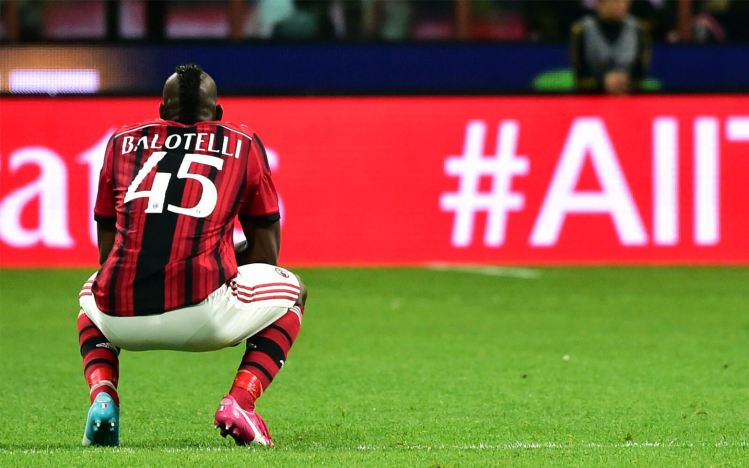 milan mario balotelli genoa