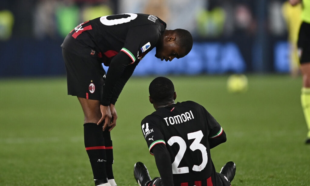 Kalulu e Tomori durante il primo tempo di Lazio-Milan. (Credit: Image Photo Agency)