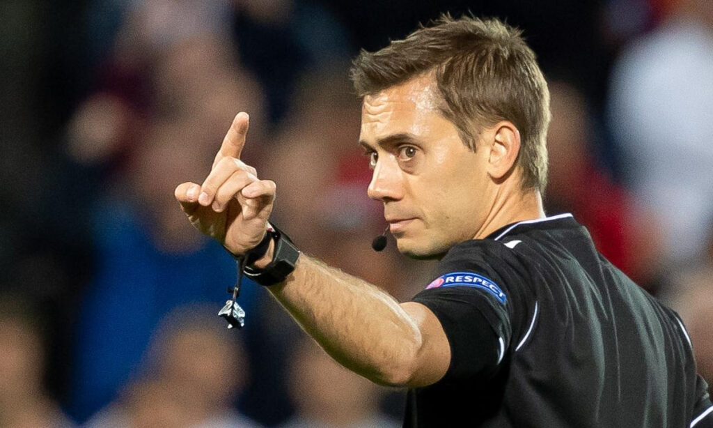 Il francese Clément Turpin sarà l'arbitro di Tottenham-Milan. (Fonte: uefa.com)