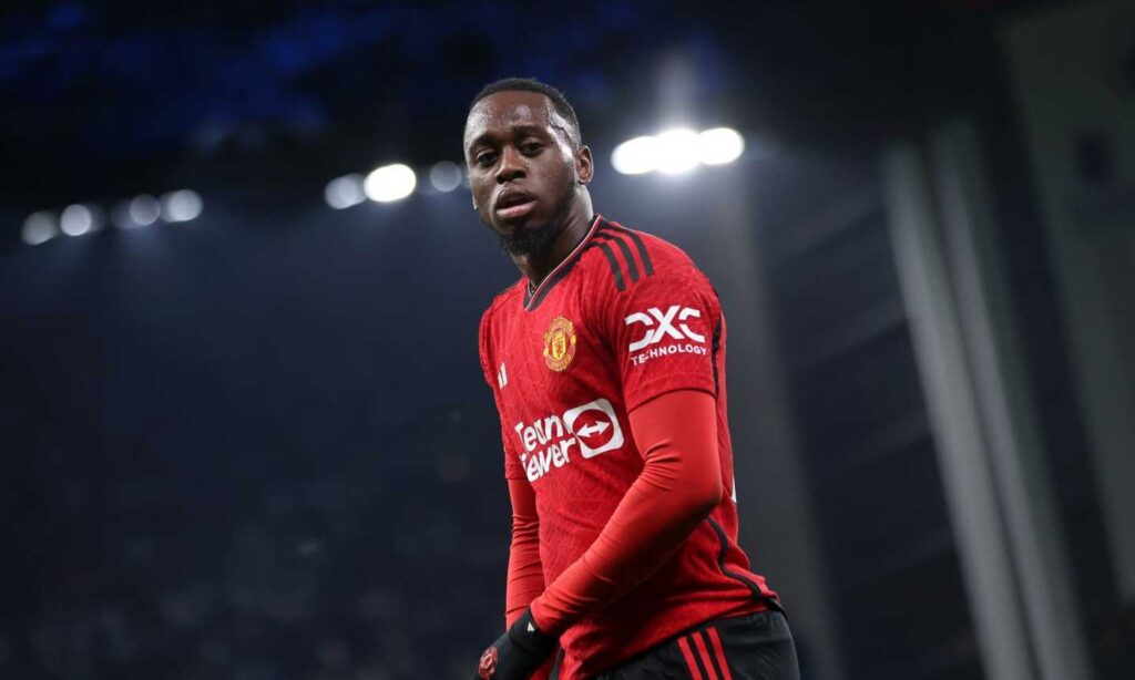 sguardo wan-bissaka manchester united