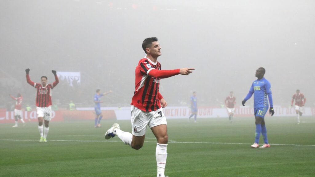 nebbia San Siro Milan derby