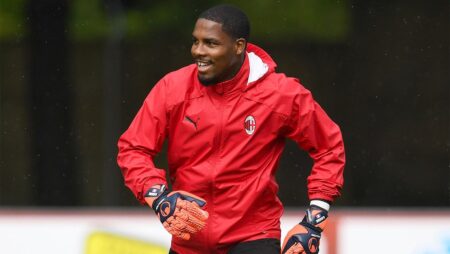 Calciomercato Milan Mike Maignan Moncada